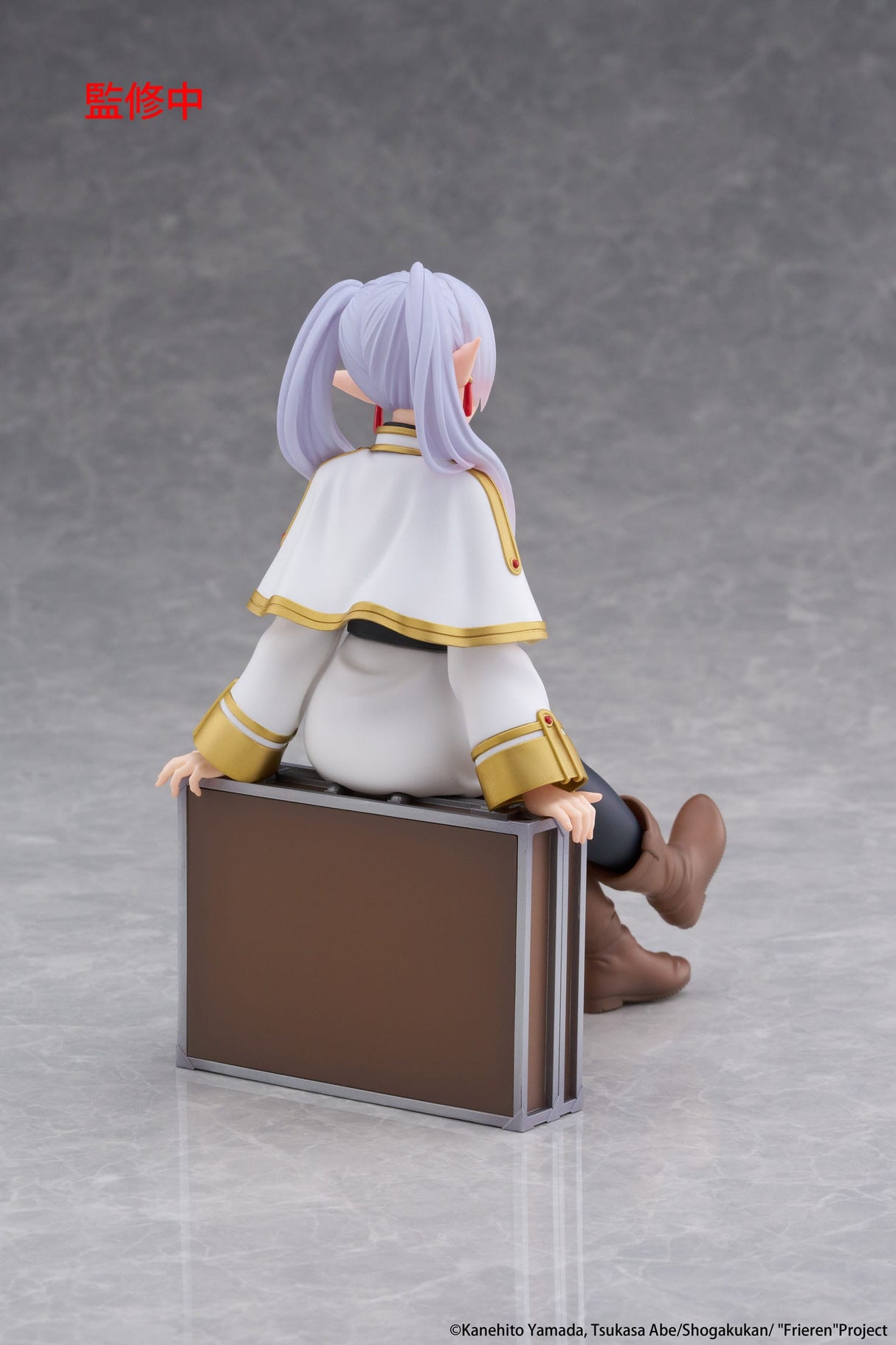 Frieren Trunk Case | Frieren: Beyond Journey's End | Desktop Cute PVC Statue Frieren 13 cm