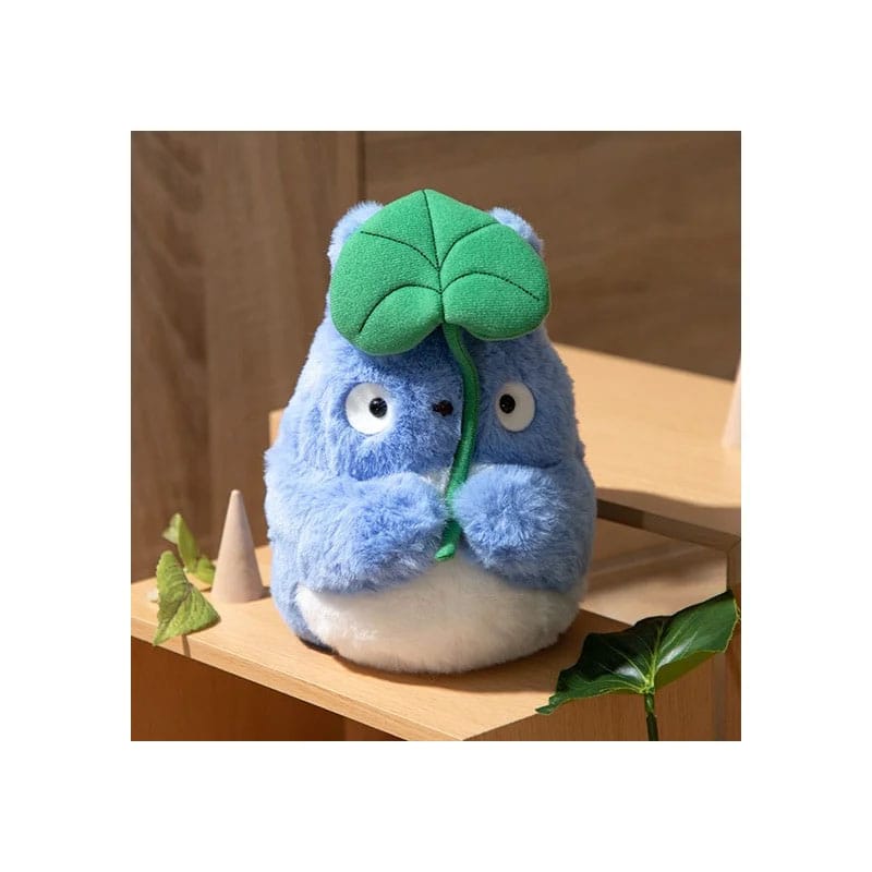 Mein Nachbar Totoro with Leaf (blau) | Plüschfigur 20 cm
